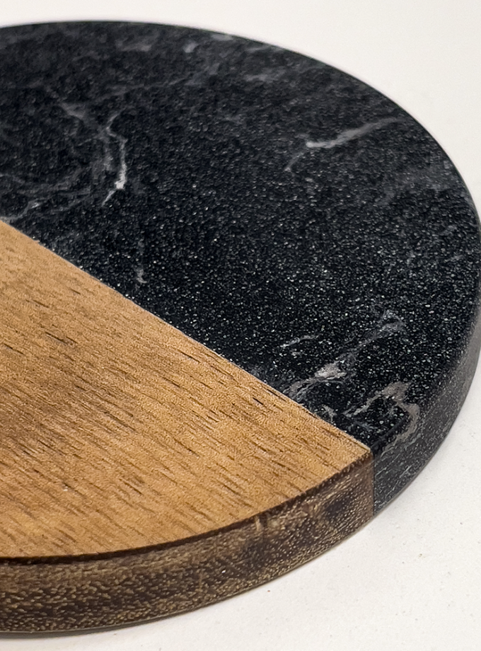 Base de Mármol Negro y Madera para Kokedamas. Circular