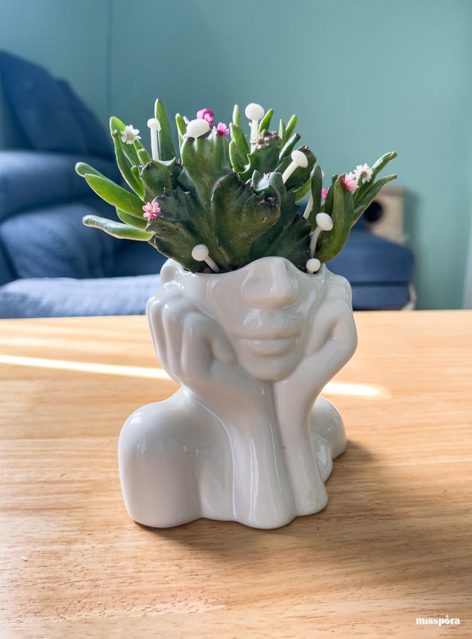 Escultura Viva Reina Espora – Cerámica